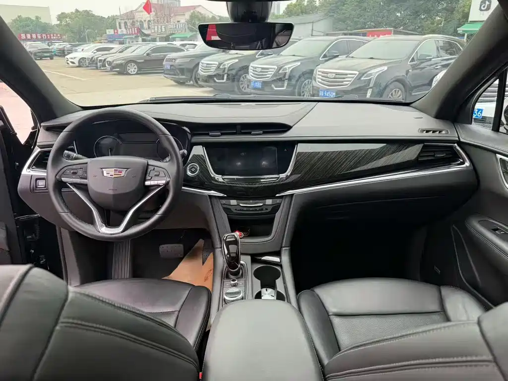 Cadillac XT6 — миниатюра 6