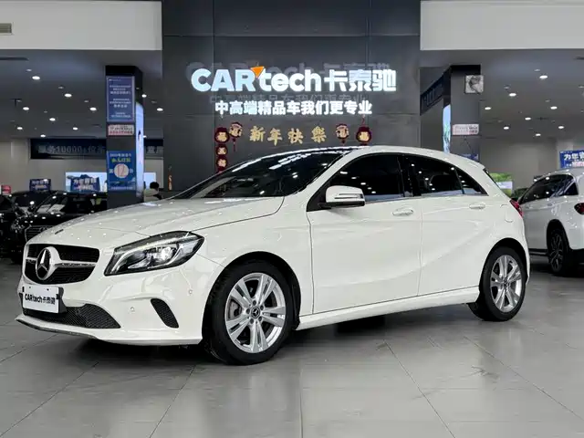 MERCEDES-BENZ A CLASS