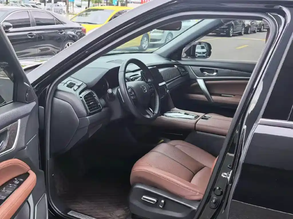 Honda UR-V — миниатюра 4