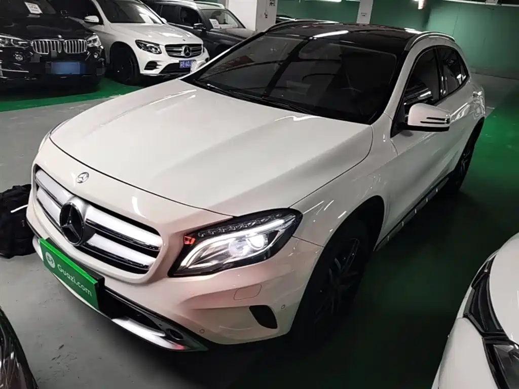 Mercedes-Benz GLA 2016