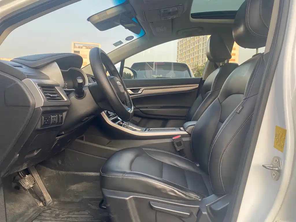 GEELY AUTOMOBILE EMGRAND GS