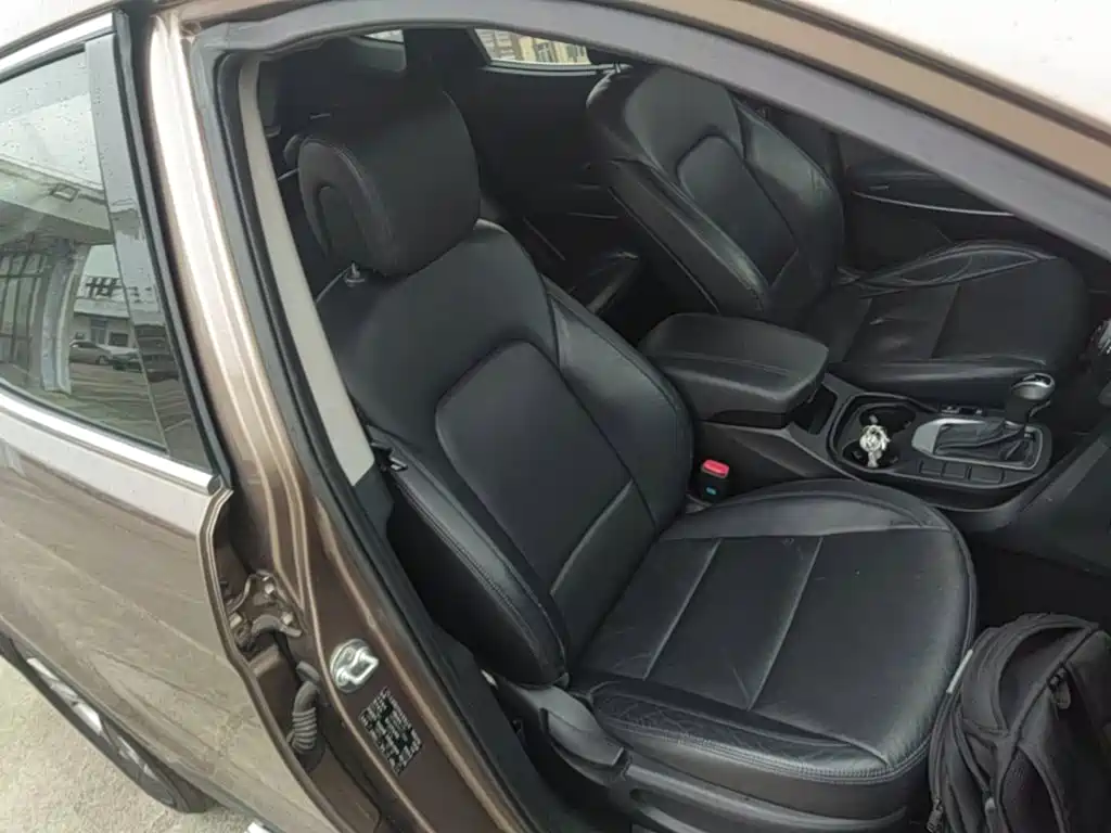 Hyundai Santa Fe — миниатюра 25