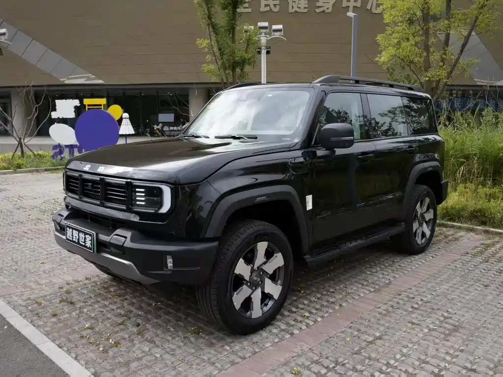 BAIC BJ40 2025 Standard