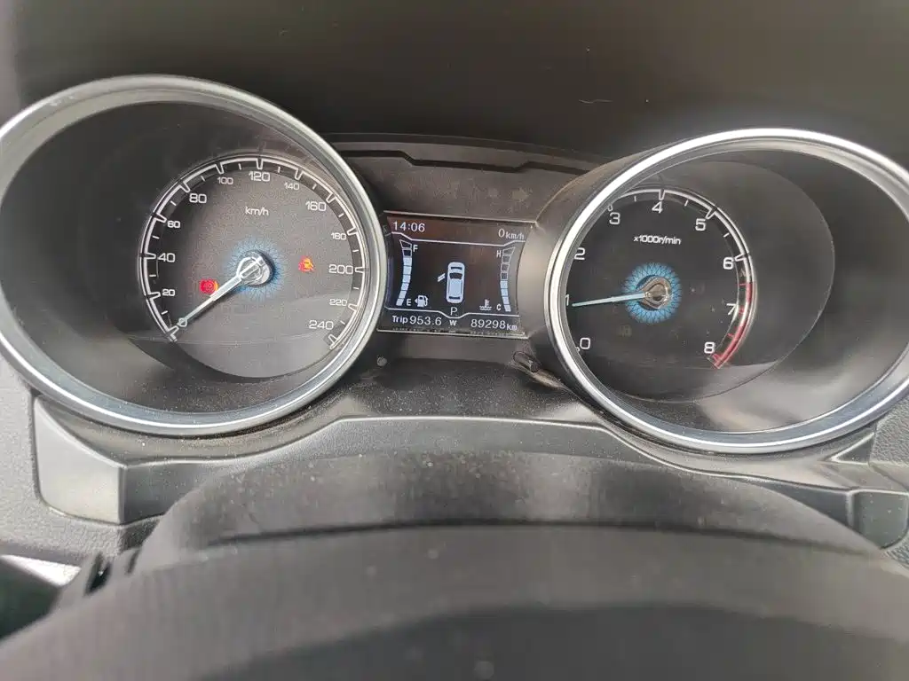 Zotye Zotye SR7 — миниатюра 8