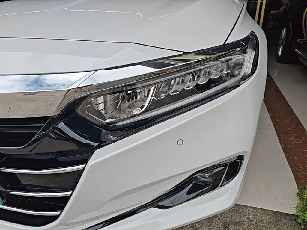 Honda Accord — миниатюра 24