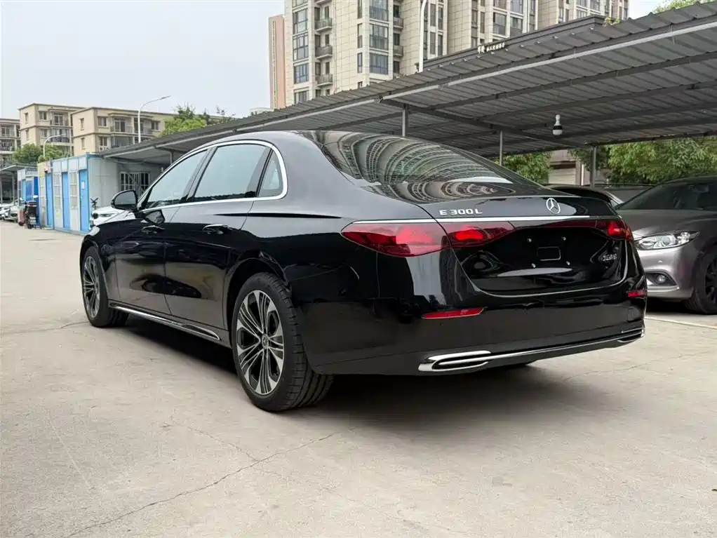 Mercedes-Benz E-Class E 2026 E 300 L Luxury