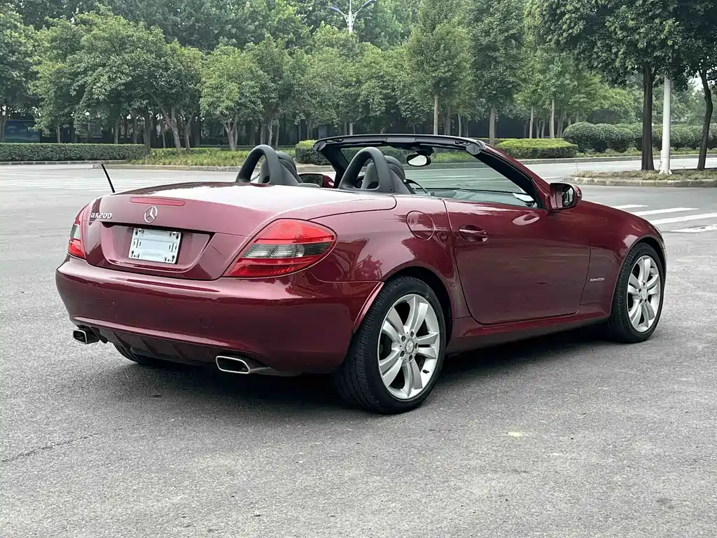 Mercedes-Benz SLK-Class — миниатюра 9