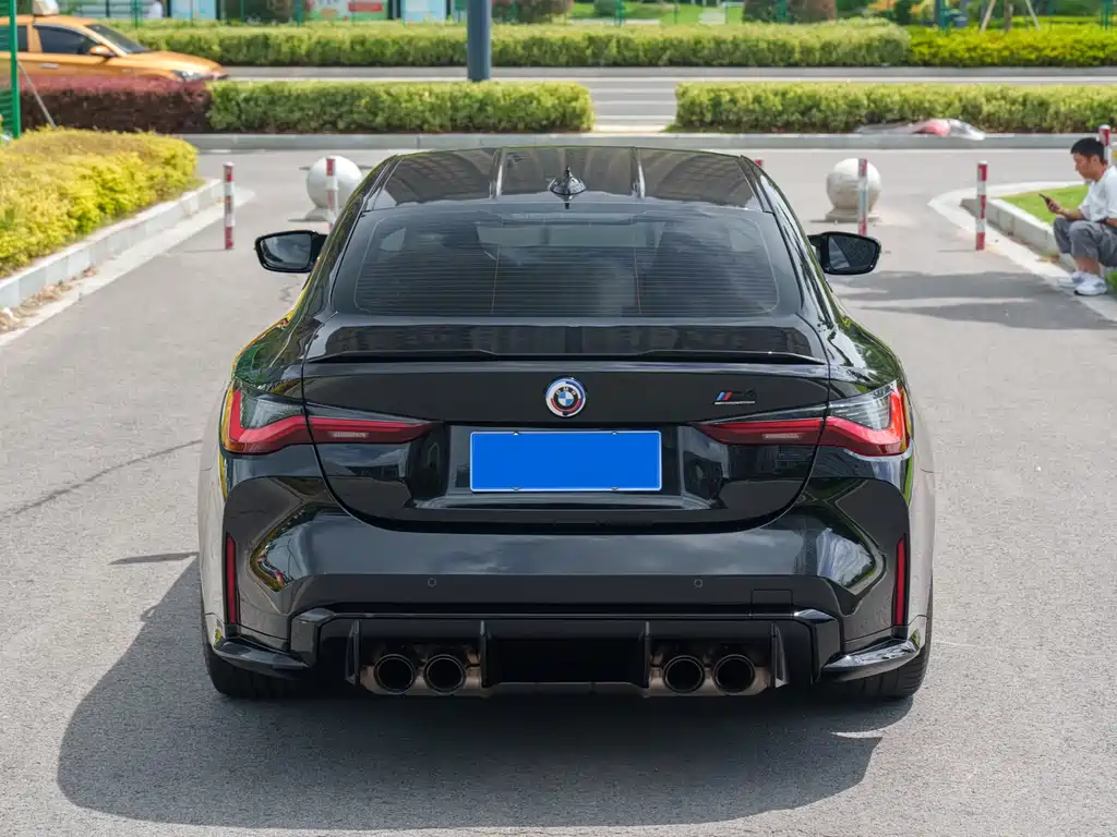 BMW M4 2022 M4 M xDrive