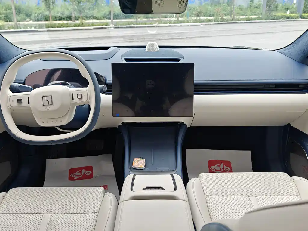 ZEEKR EXTREME KRYPTON 007