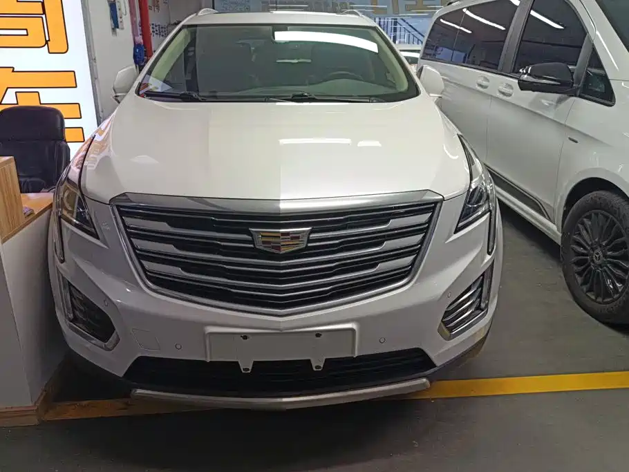 Cadillac XT5 — миниатюра 2