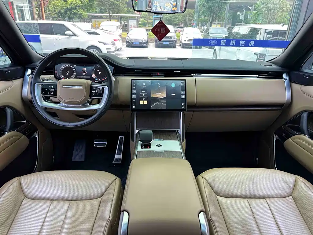 Land Rover Range Rover — миниатюра 5