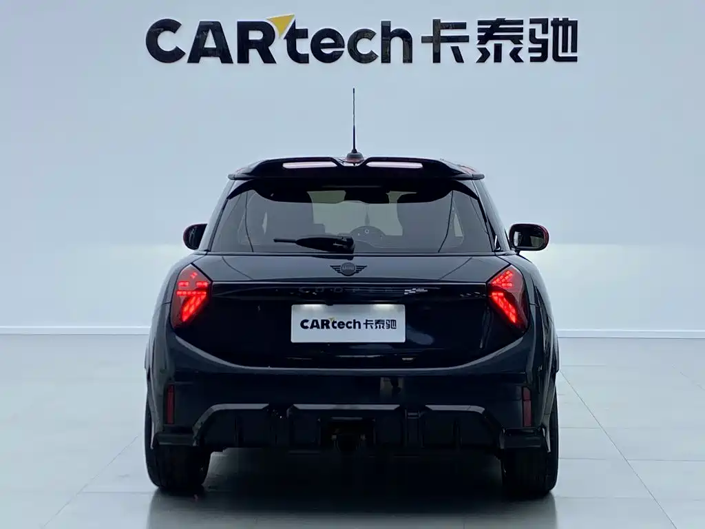 MINI Mini JCW — миниатюра 2