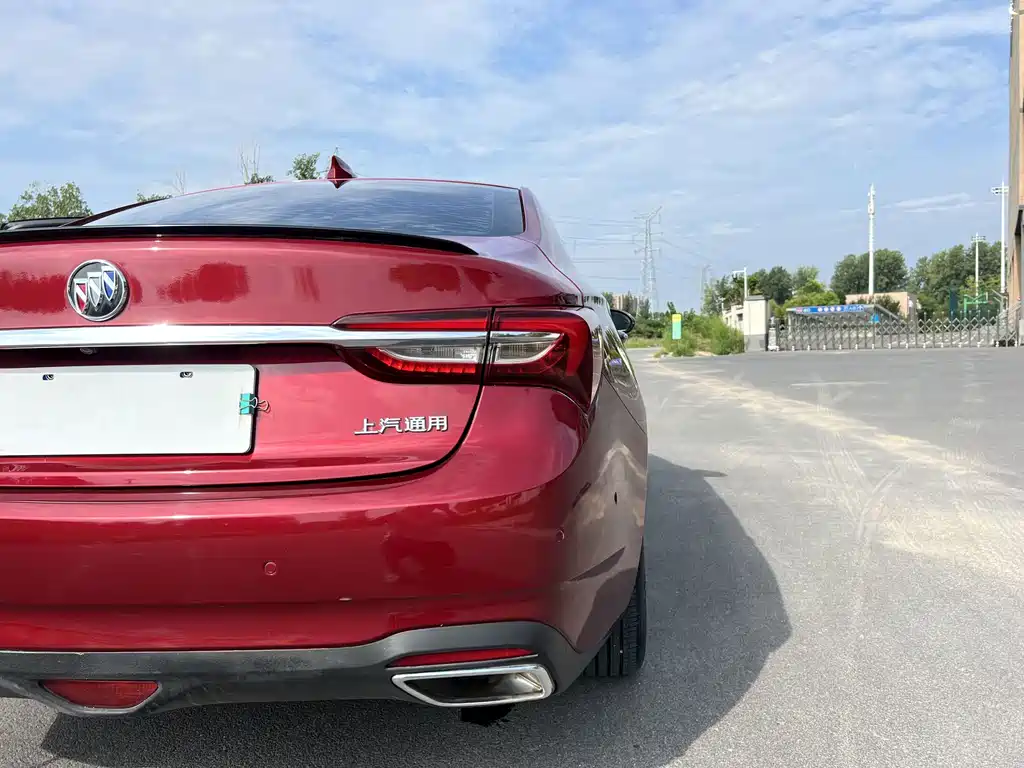 Buick Verano — миниатюра 19