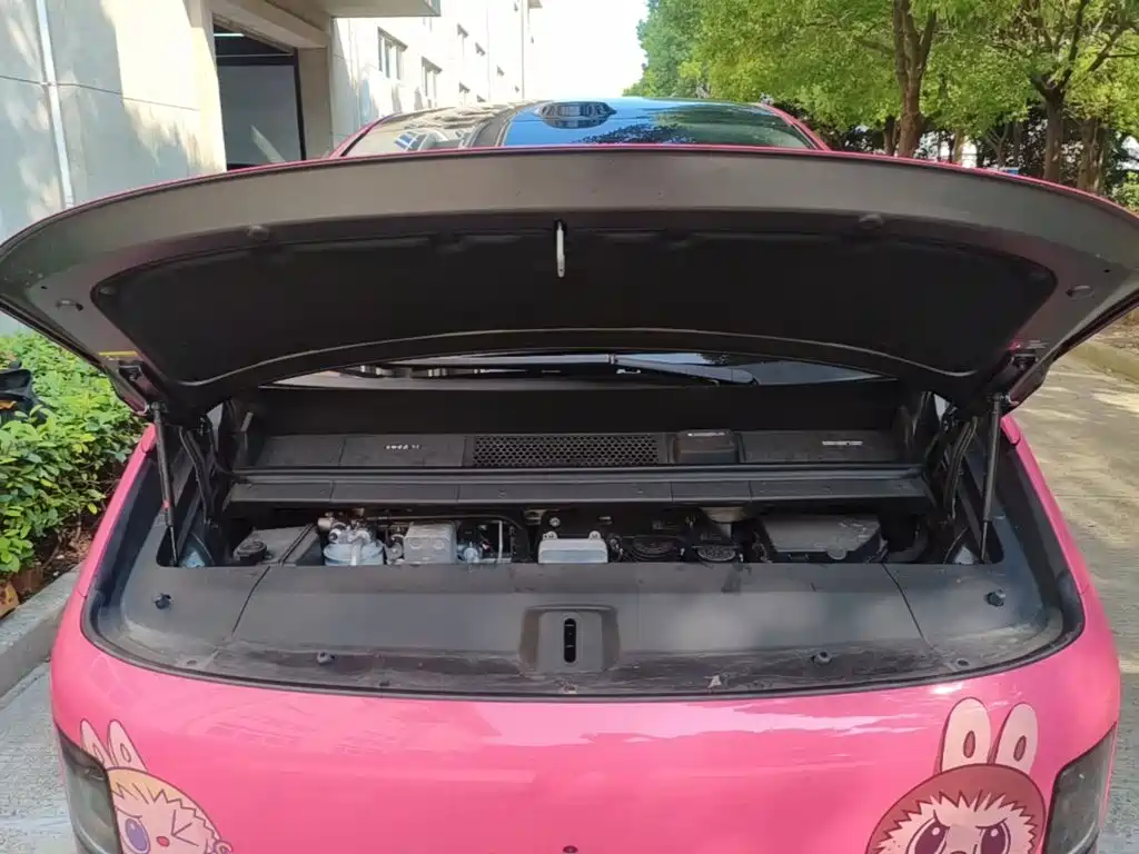 Li Auto Li MEGA — миниатюра 20