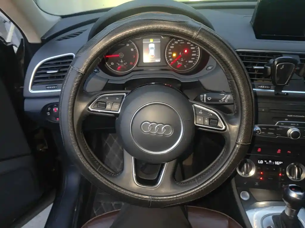 Audi Q3 — миниатюра 11