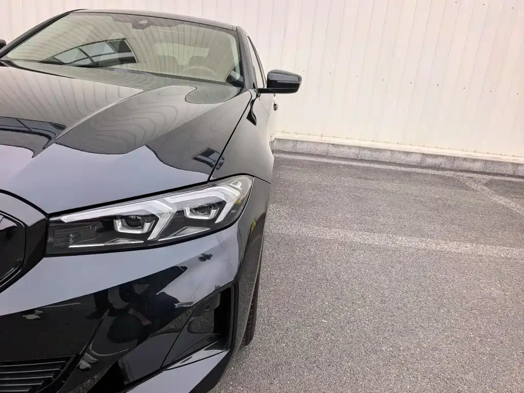 BMW i3 — миниатюра 10