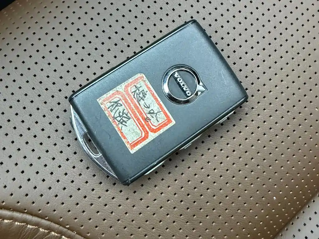 Volvo S90 PHEV — миниатюра 16