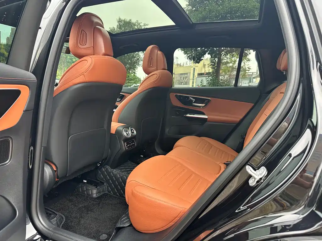 Mercedes-Benz GLC — миниатюра 6