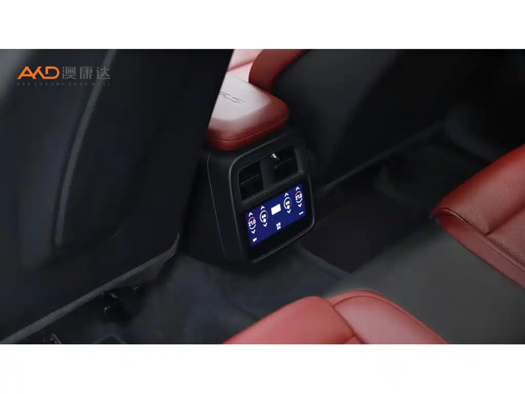 Porsche Taycan — миниатюра 9