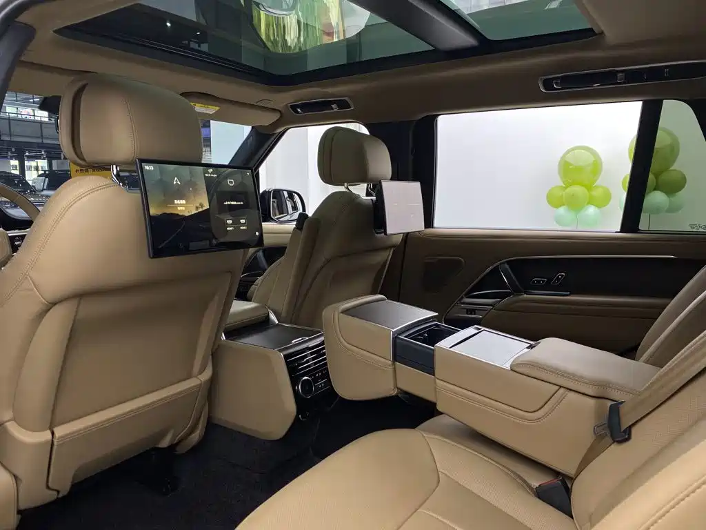 Land Rover Range Rover — миниатюра 23