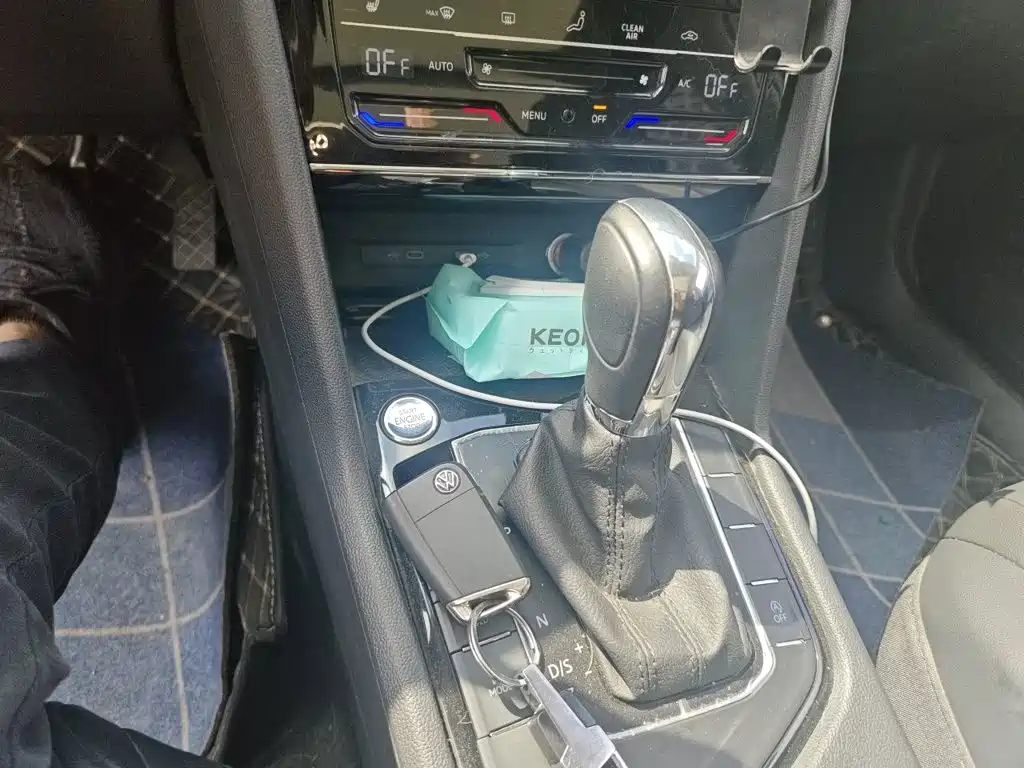 Volkswagen Tharu — миниатюра 10
