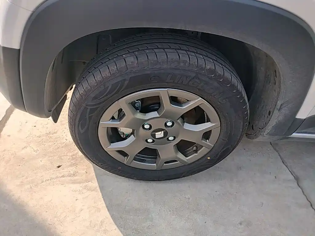 Baojun Yueye Plus — миниатюра 23