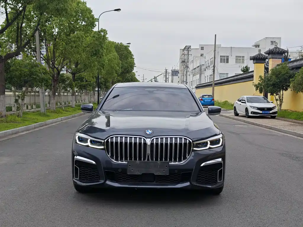 BMW 7 Series 7 2019 740Li xDrive Executive M Sport