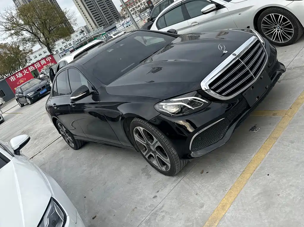 Mercedes-Benz E-Class 2017