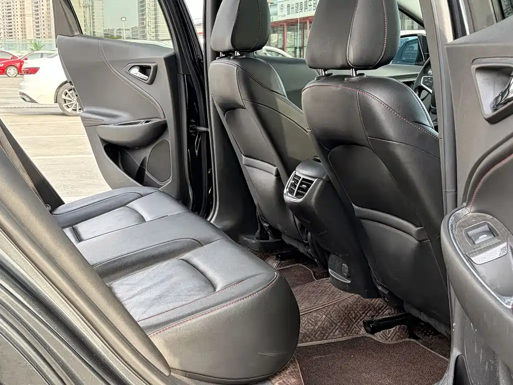 CHEVROLET MAI RUIBAO XL