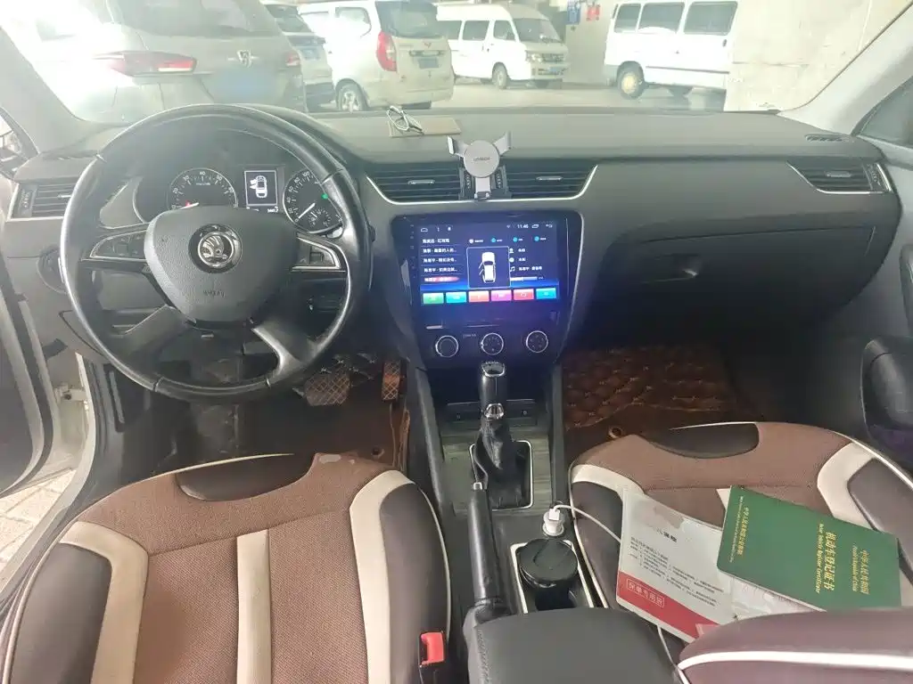 Skoda Octavia — миниатюра 10
