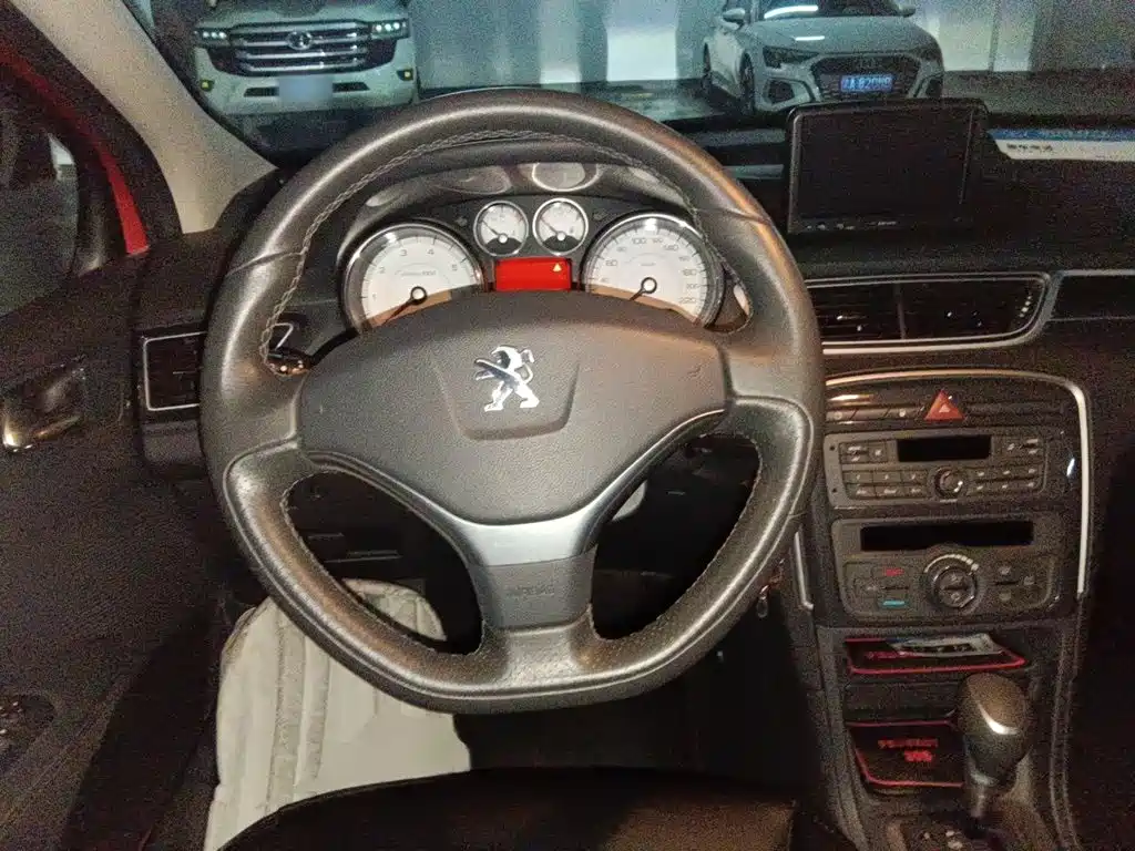 Peugeot 308 — миниатюра 3