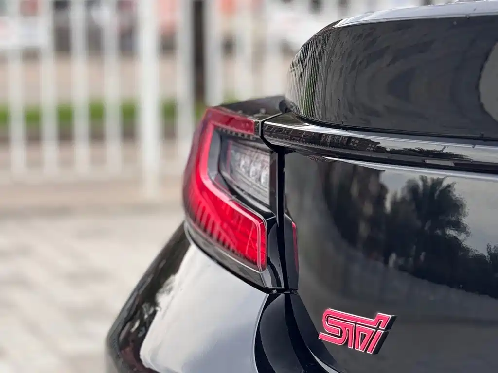 Subaru BRZ 2.4L Manual Edition EyeSight STI Sport, фото 13