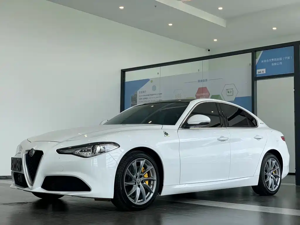 Alfa Romeo Giulia 2017