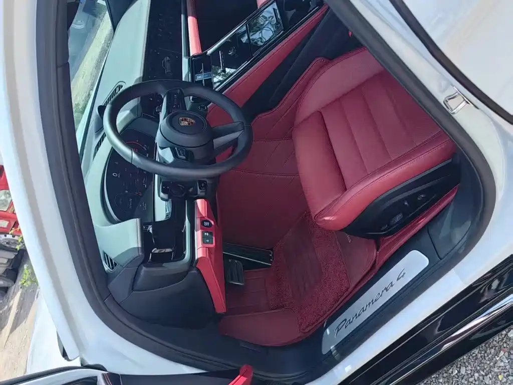 Porsche Panamera — миниатюра 8