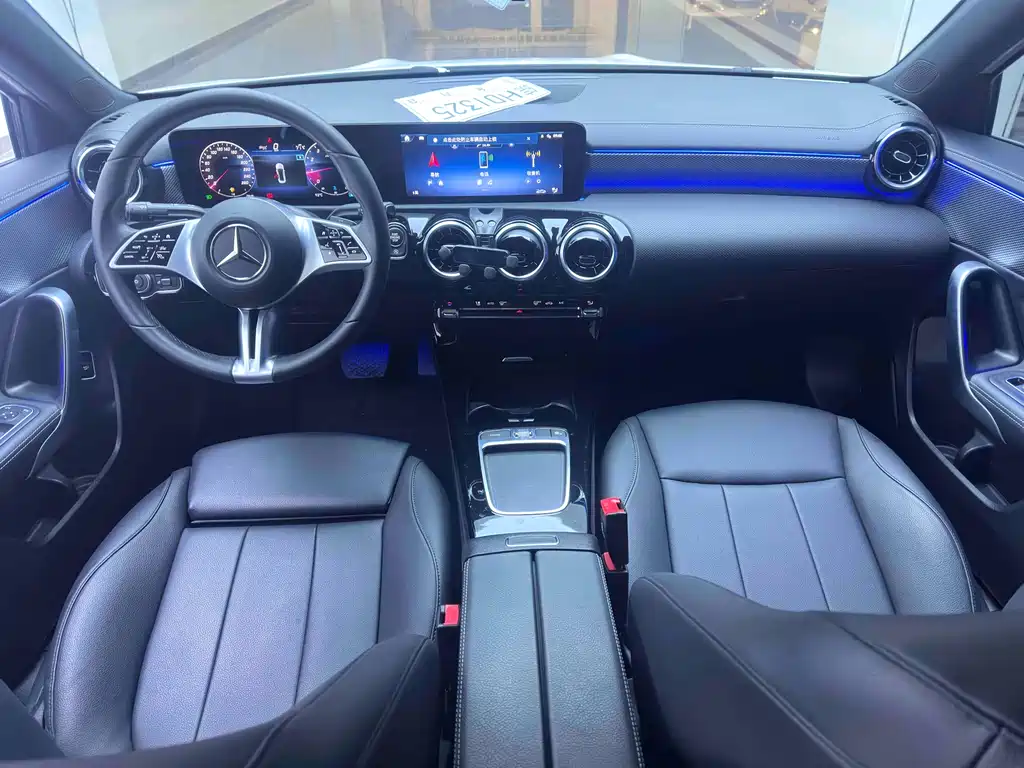 MERCEDES-BENZ A CLASS