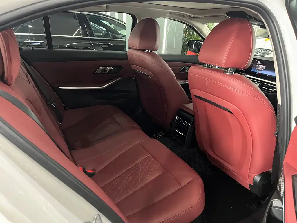 BMW 3 Series 3 2023 325Li M Sport