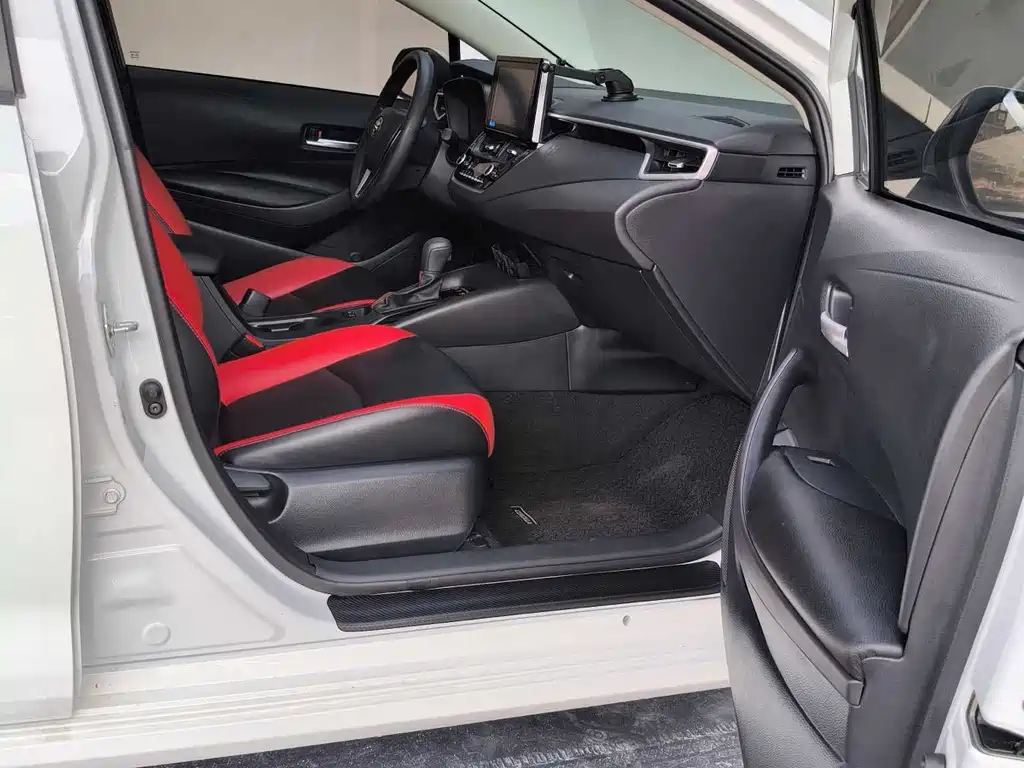 Toyota Corolla — миниатюра 10