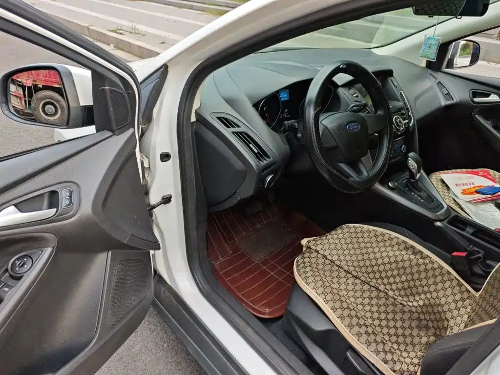 Ford Focus — миниатюра 17