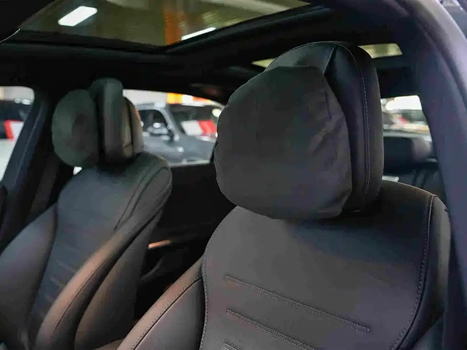 Mercedes-Benz C-Class — миниатюра 5