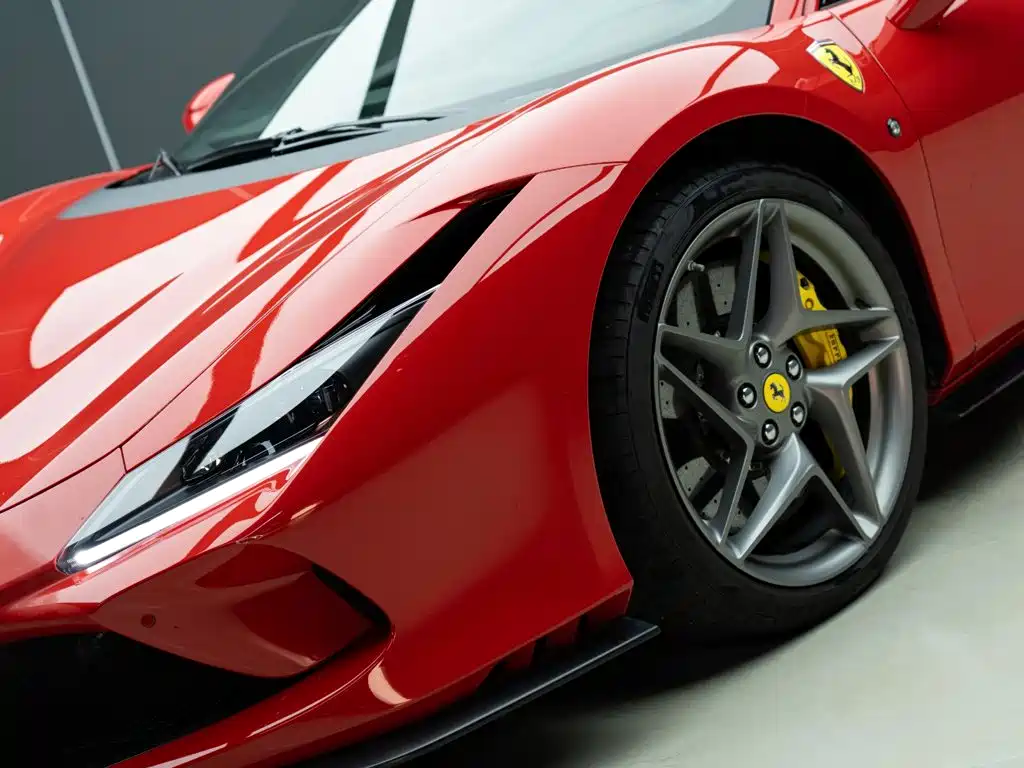 Ferrari F8 — миниатюра 3