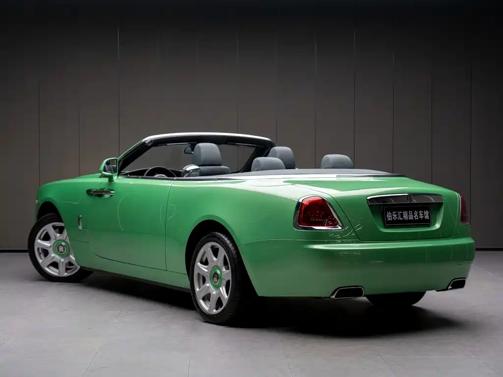 Rolls-Royce Dawn — миниатюра 5