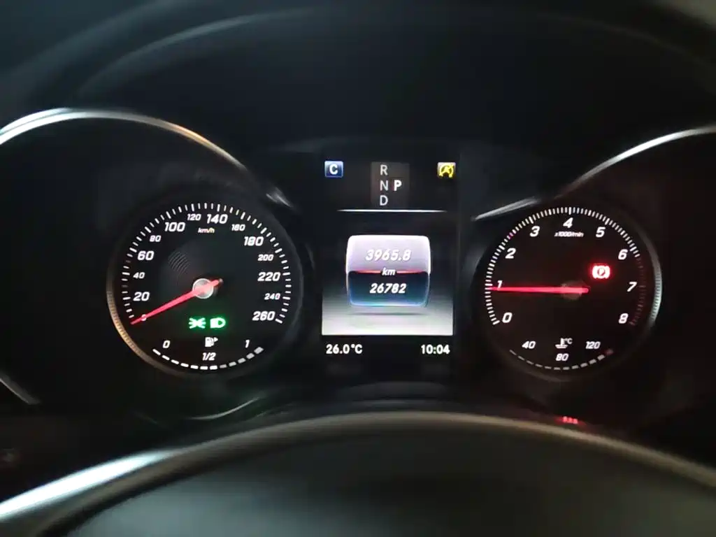 Mercedes-Benz C-Class — миниатюра 12