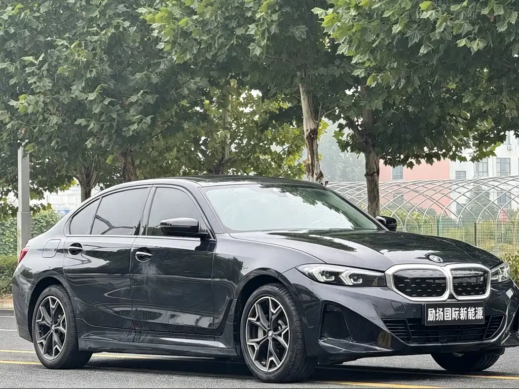 BMW i3 — миниатюра 3