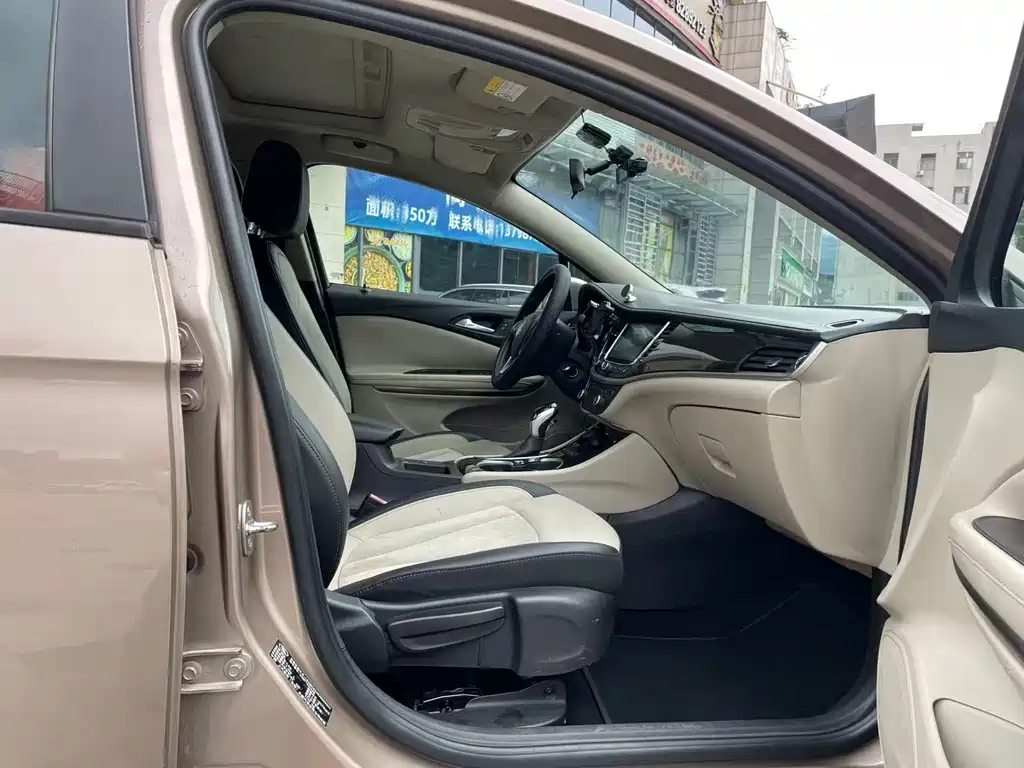 Buick Verano — миниатюра 11