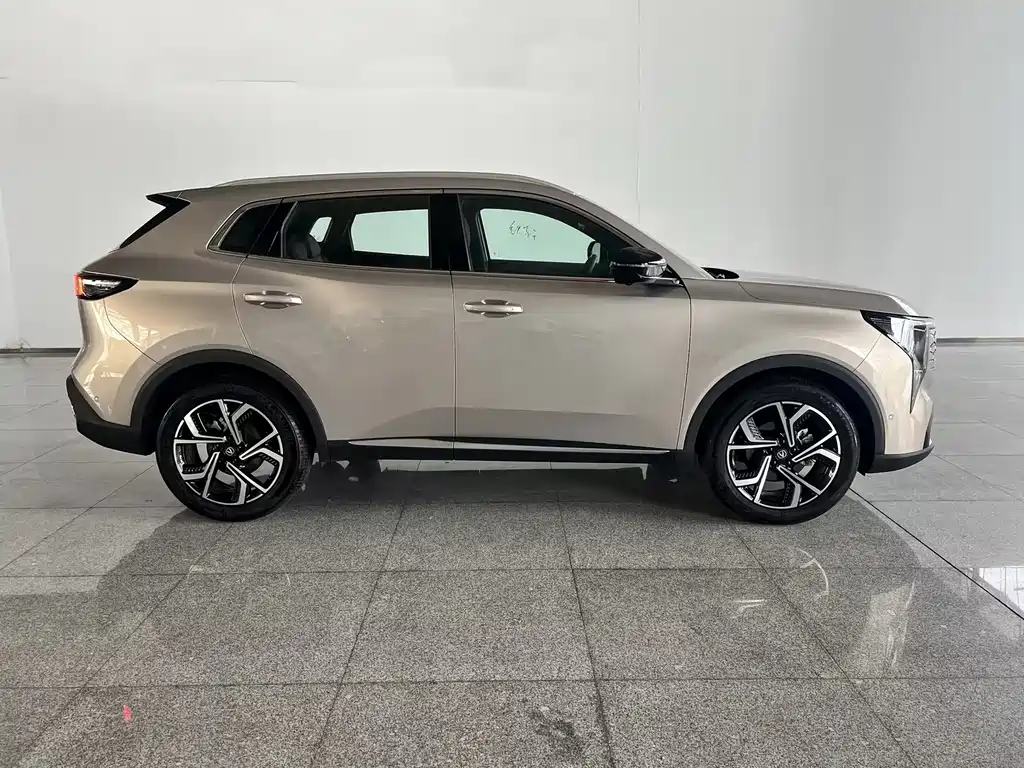 Changan CS55PLUS - фото 2