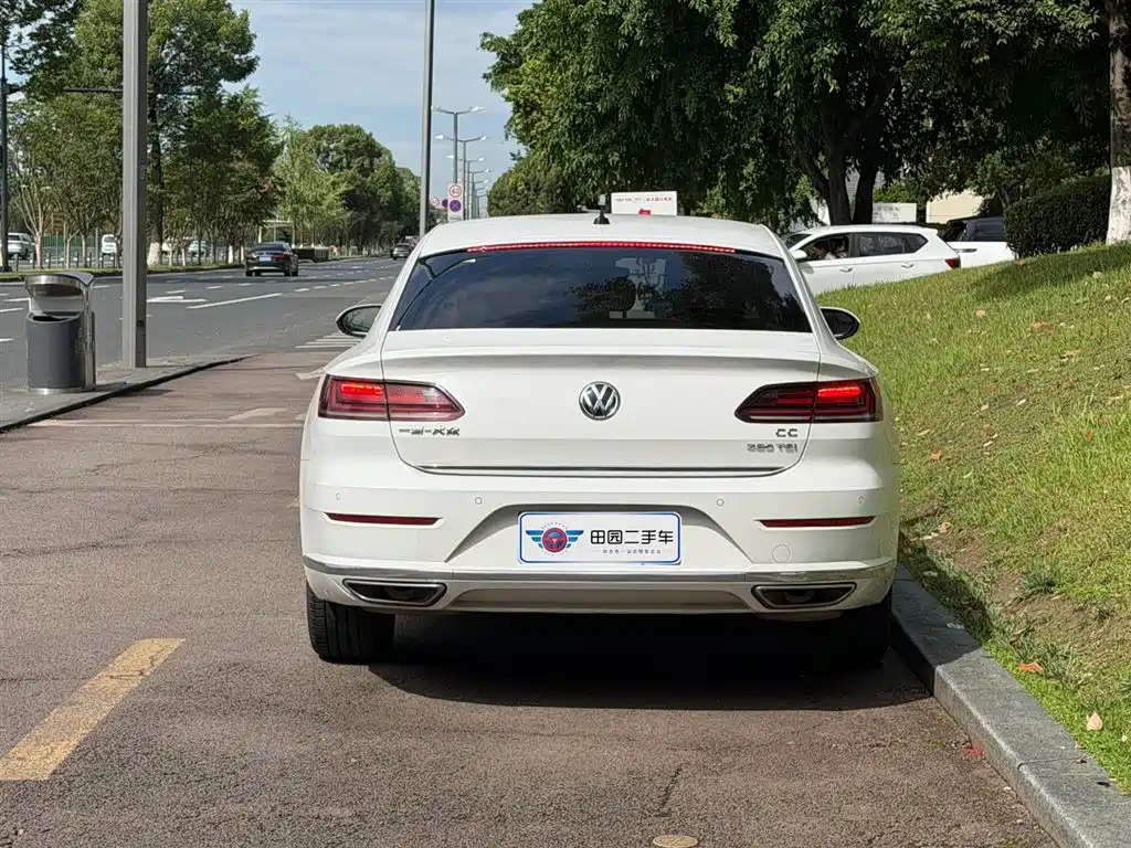 Volkswagen FAW - Passat CC CC 2019 380TSI V
