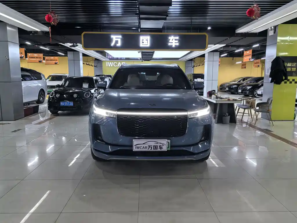 Li Auto Li ONE — миниатюра 2