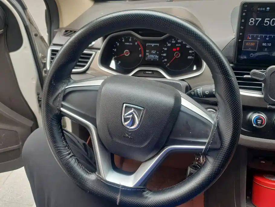 Baojun 310W — миниатюра 15
