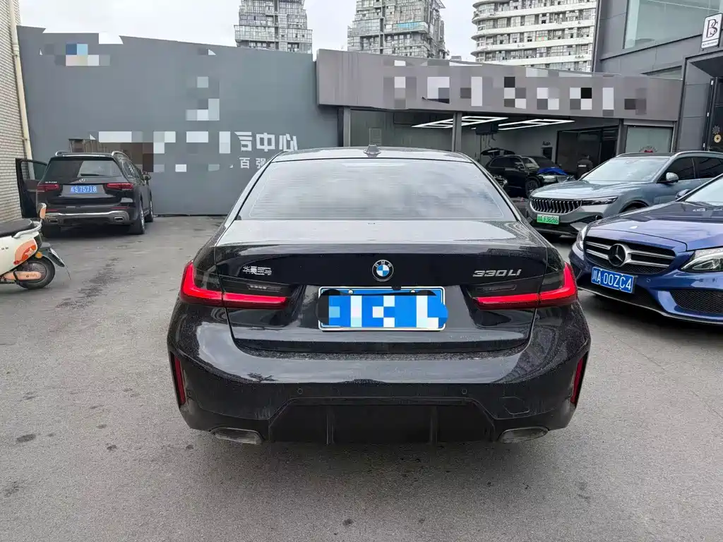 BMW 3 Series — миниатюра 9