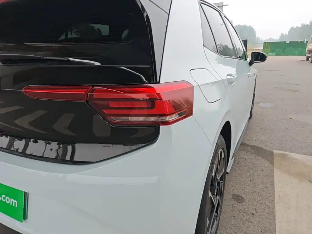 Volkswagen ID.3 — миниатюра 8